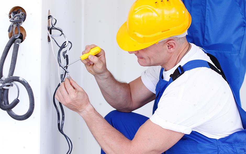 électricien de maintenance Pontault-Combault